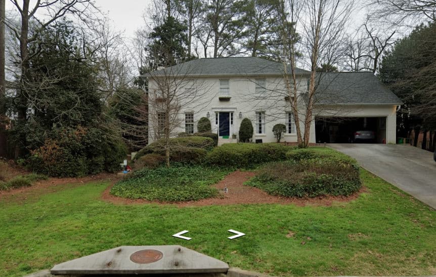 How to install a garage door image